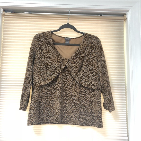 Cheetah print top - Picture 1 of 5